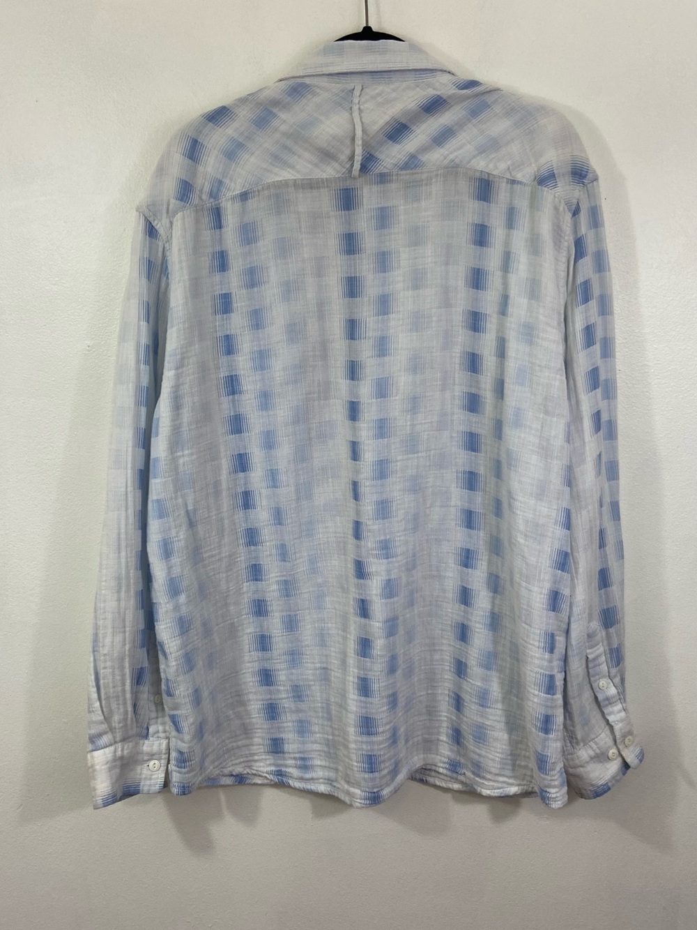 Carbon2Cobalt Men's Light Blue Plaid Button-Up Shirt XL Business Casual Lightwei - Picture 4 of 10